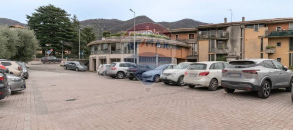 Квартира с 3 спальнями в Изео, Италия № 58572 21