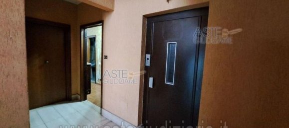 11 rooms House in Rome, Italy No. 197739 7