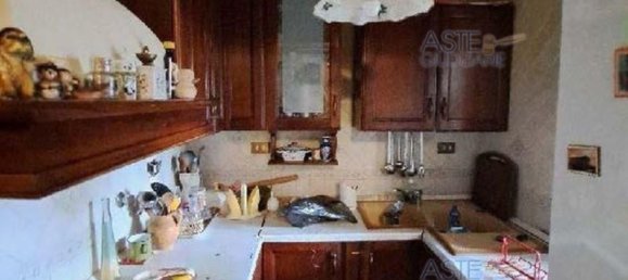 11 rooms House in Rome, Italy No. 197739 10