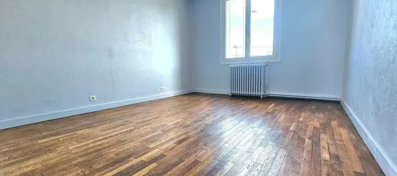 4 rooms House in Chateauroux, France No. 263158 12