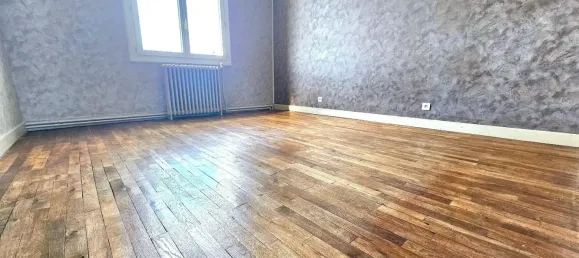 4 rooms House in Chateauroux, France No. 263158 9