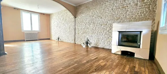 4 rooms House in Chateauroux, France No. 263158 2