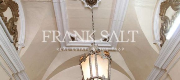 3 غرف نوم فندق في Luqa, Malta رقم 2442 8