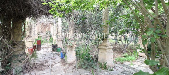 3 غرف نوم فندق في Luqa, Malta رقم 2442 3