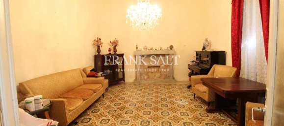 3 غرف نوم فندق في Luqa, Malta رقم 2442 9