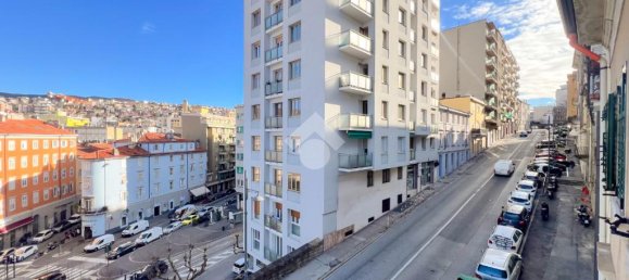 2 غرف نوم شقة في Trieste, Italy رقم 58771 13
