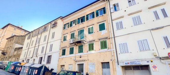 2 غرف نوم شقة في Trieste, Italy رقم 58771 23