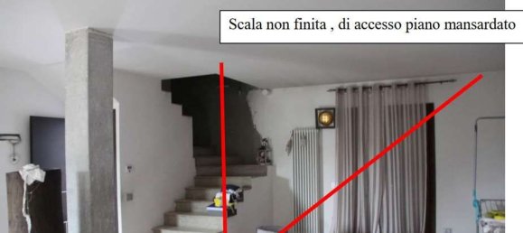 5-salle Maison à Bregnano, Italy No. 3923 2