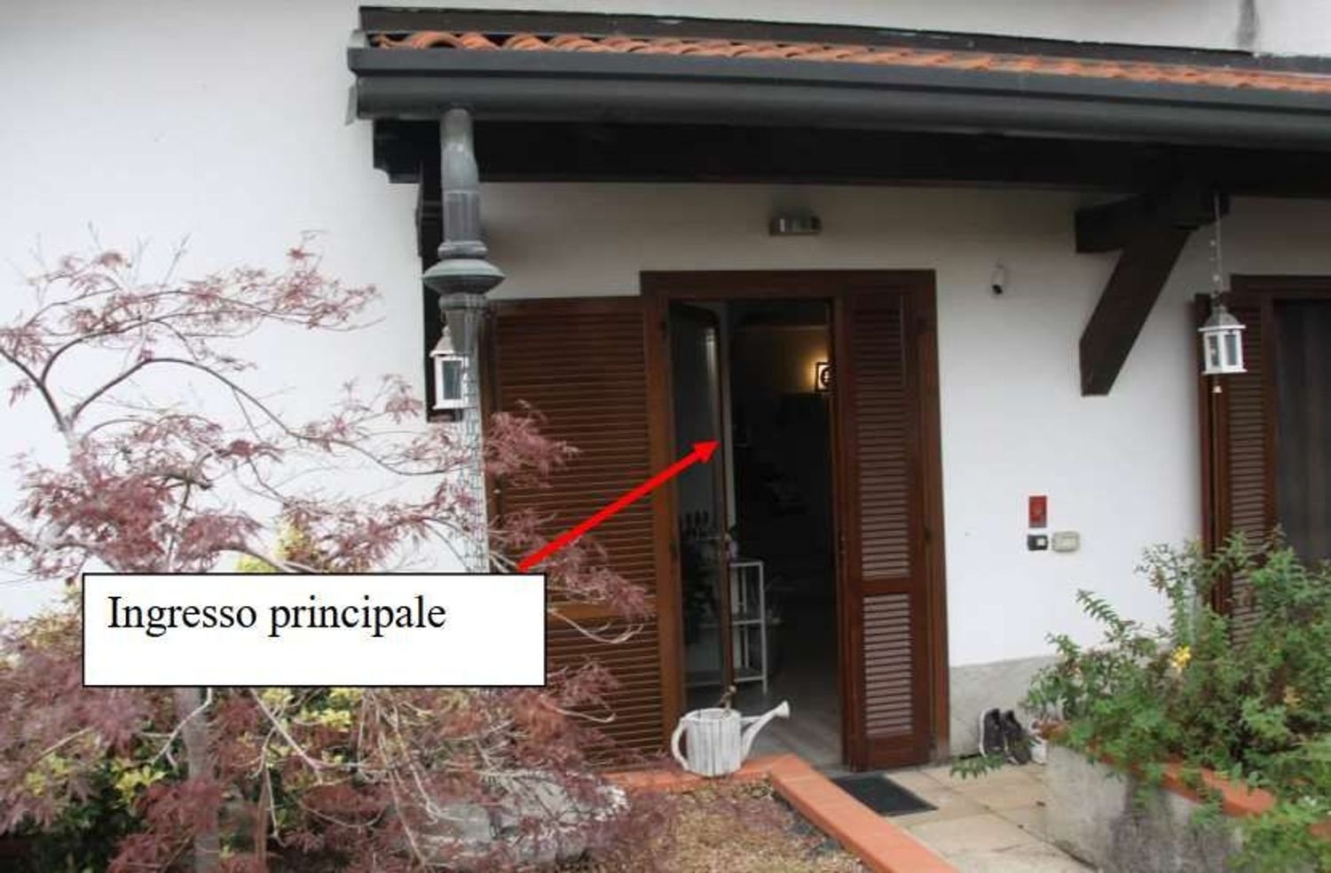 5-salle Maison à Bregnano, Italy No. 3923