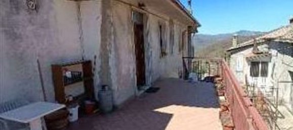 7 rooms Apartment in Cicala, Italy No. 196971 9