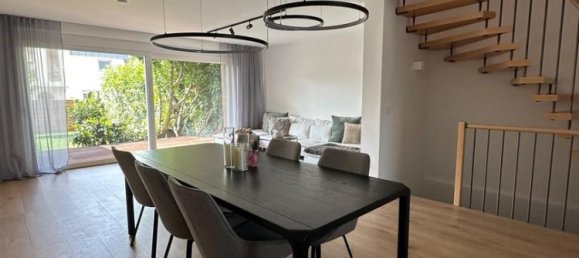 5-salle Maison de ville à Baden-Wurttemberg, Germany No. 24176 2