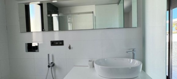 Villa T3 em Alicante, Spain N.º 92267 39