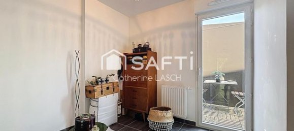 2 bedrooms Apartment in Saint-Jean-de-Vedas, France No. 279966 4