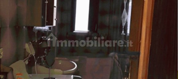 Apartamento de 3 dormitorios en Taranto, Italy No. 342379 5