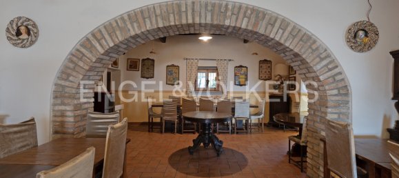 11 bedrooms Castles in Città di Castello, Italy No. 126307 12