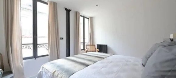 4 bedrooms Apartment in Paris, France No. 181659 19