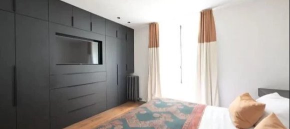 4 bedrooms Apartment in Paris, France No. 181659 13