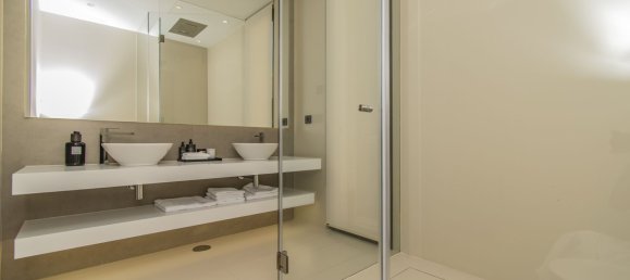 4 bedrooms Villa in Marbella, Spain No. 142525 57