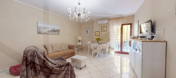 3 rooms Apartment in Casalnuovo di Napoli, Italy No. 20559 9