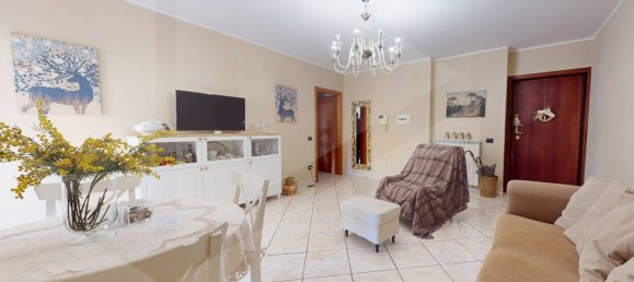 3 rooms Apartment in Casalnuovo di Napoli, Italy No. 20559 28