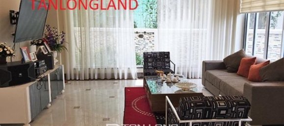 4 Schlafzimmer Villa in Long Bien, Vietnam, Nr. 902 2