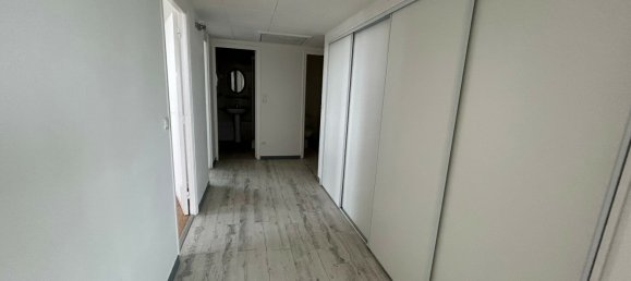Apartamento de 1 dormitorio en Le Mans, France No. 282502 5