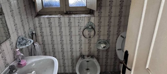 Дом с 6 комнатами в Монте Видон Коррадо, Италия № 200868 12