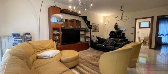 6 rooms House in Chioggia, Italy No. 4681 5