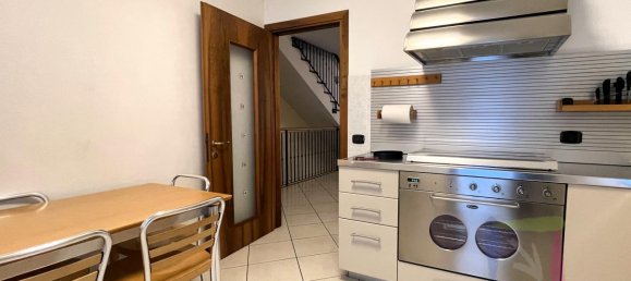 6 rooms House in Chioggia, Italy No. 4681 8