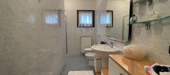 6 rooms House in Chioggia, Italy No. 4681 24