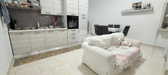 Apartamento T2 em Naples, Italy N.º 313534 8