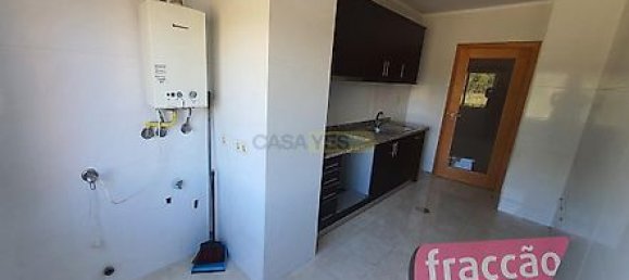 2 bedrooms Apartment in Canelas, Portugal No. 35373 2