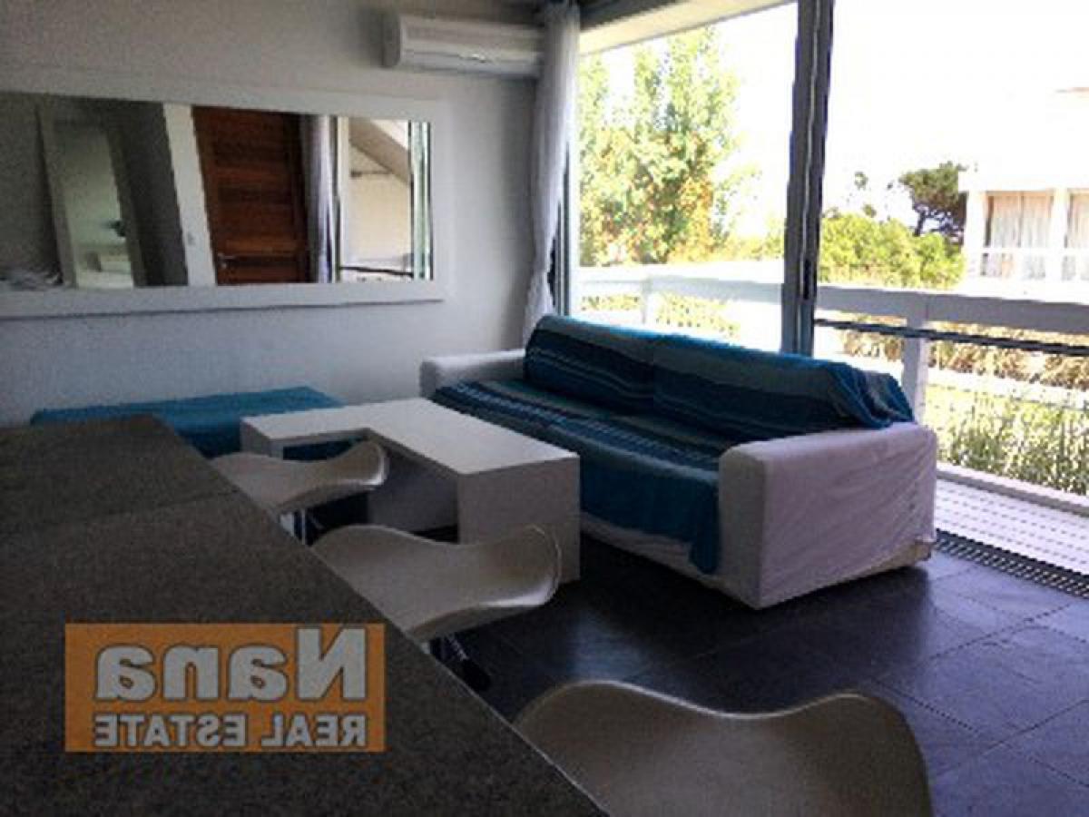 3 bedrooms Apartment in Maldonado, Uruguay No. 2094