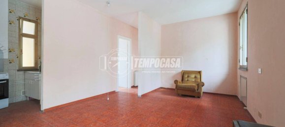 3 bedrooms House in Ravenna, Italy No. 273673 6