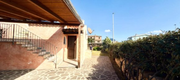 5 rooms House in Loiri Porto San Paolo, Italy No. 129416 4