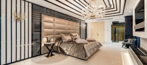 4 bedrooms Penthouse in Estepona, Spain No. 4680 15