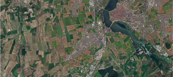 Apartamento de 5 dormitorios en Porto Mantovano, Italy No. 381820 17