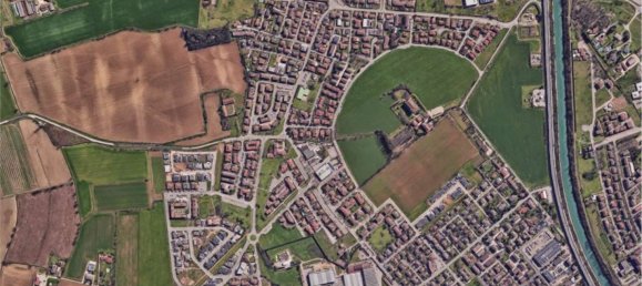 Apartamento de 5 dormitorios en Porto Mantovano, Italy No. 381820 15