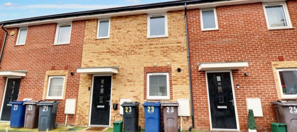 2 Schlafzimmer Haus in Grays, United Kingdom, Nr. 4971 2