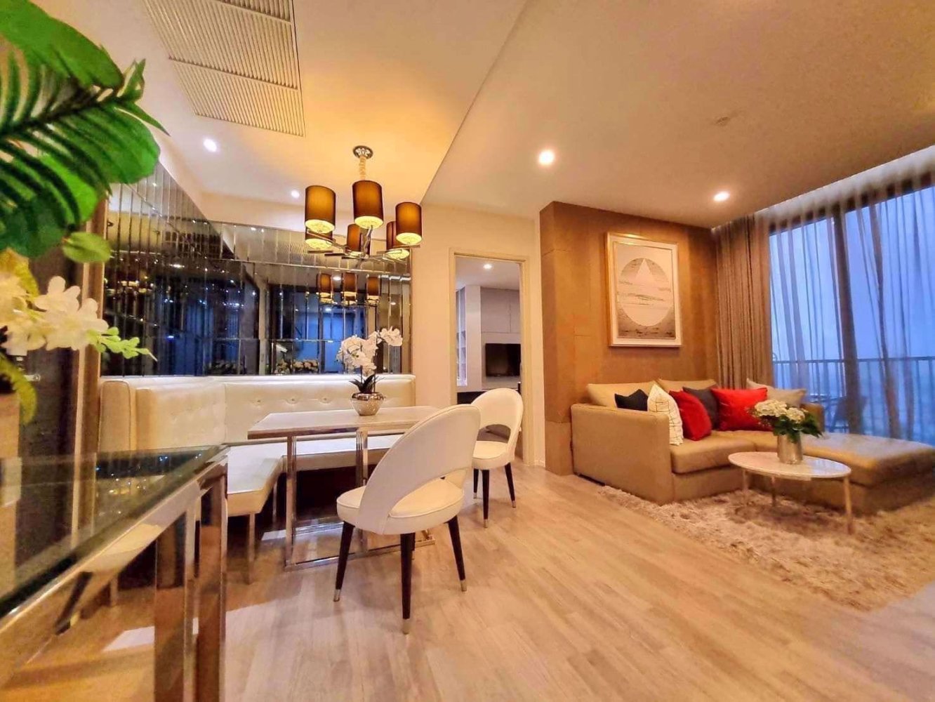 Apartamento com 2 quartos em condomínio em Sathon, Thailand N.º 4969