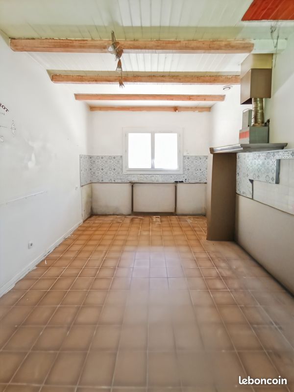 Terreno de 1 habitación en Eysines, France No. 106356