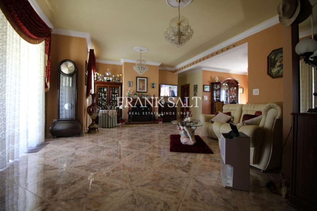 3 chambres Appartement à Saint Paul's Bay, Malta No. 2387