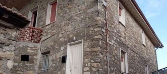 4 rooms Apartment in Sarzana, Italy No. 263410 10