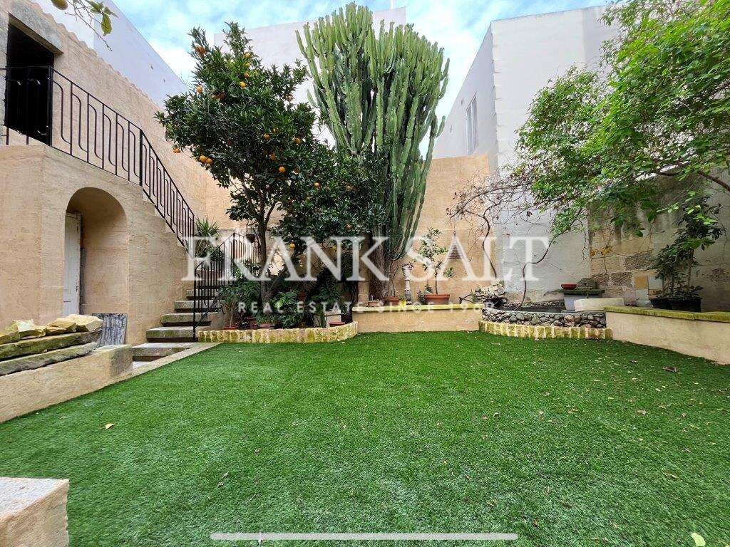 3 bedrooms Townhouse in Rabat, Malta No. 7963