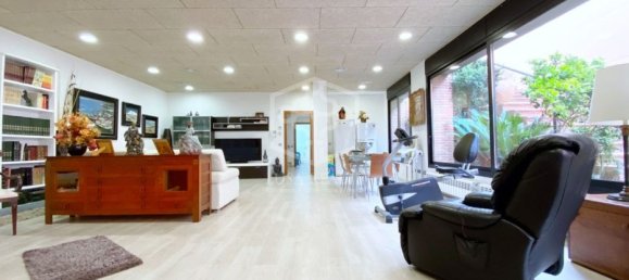 5 bedrooms Villa in Caldes d'Estrac, Spain No. 7446 7