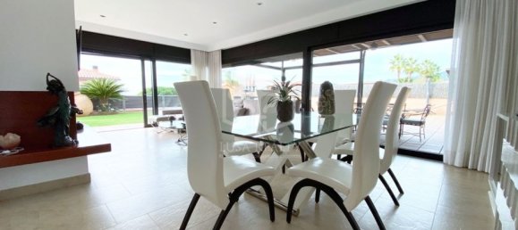 5 bedrooms Villa in Caldes d'Estrac, Spain No. 7446 17