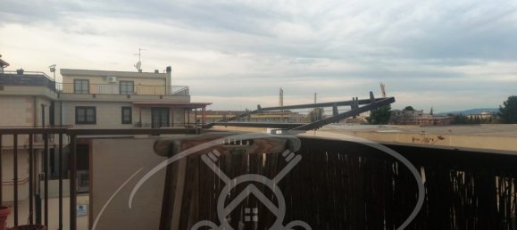 3 rooms Apartment in Foggia, Italy No. 16449 3