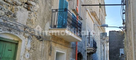 3 bedrooms House in Palazzo Adriano, Italy No. 73286 2