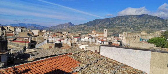 3 bedrooms House in Palazzo Adriano, Italy No. 73286 12