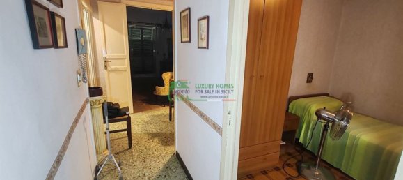 Дом с 10 комнатами в Рагуза, Италия № 138714 15